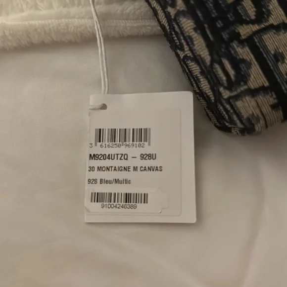 ❤️❤️HOST PICK❤️❤️ Christian Dior 30 Montaigne Box Bag - Picture 2 of 13